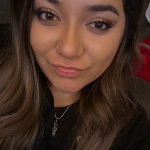 Meet your Posher, Genee